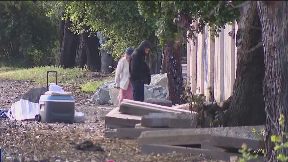 Newsom asks California cities to ban homeless encampments